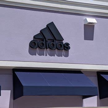 adidas 4840 tanger outlet.